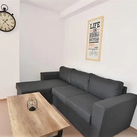 Cala De Benidorm Holidays Кала-де-Финистрат