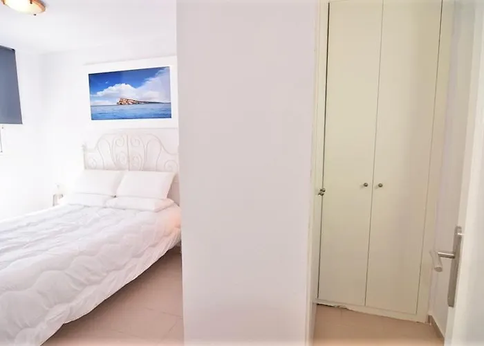 Apartament Cala De Benidorm Holidays *