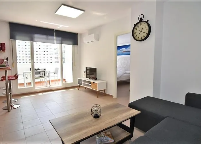 Cala De Benidorm Holidays * Cala de Finestrat