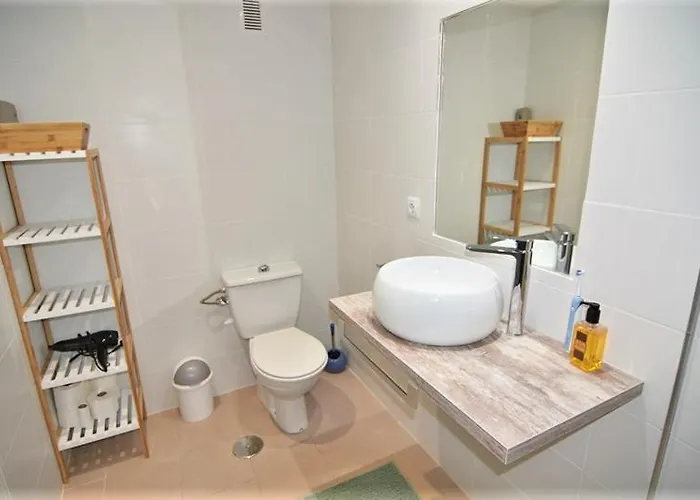 Cala De Benidorm Holidays Apartament *