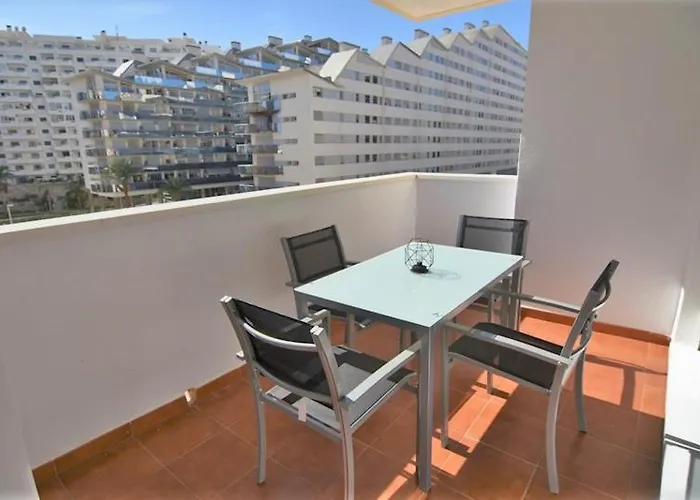 Cala De Benidorm Holidays * Cala de Finestrat