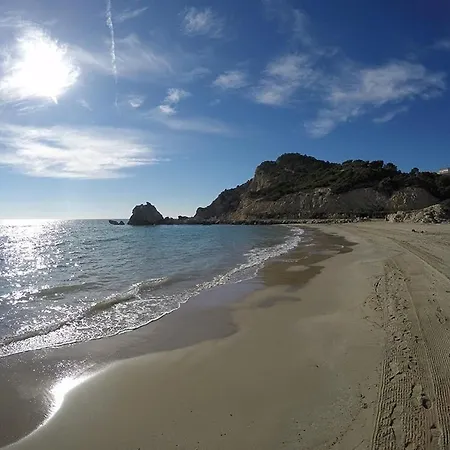 Apartamento Cala De Benidorm Holidays *